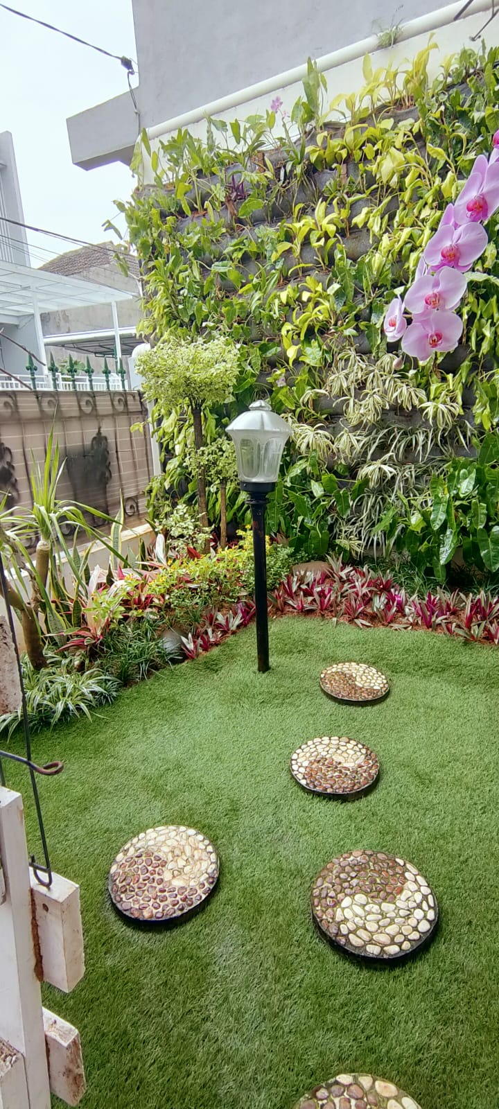 jasa taman, tukang taman, jasa pasang rumput, tukang taman profesional